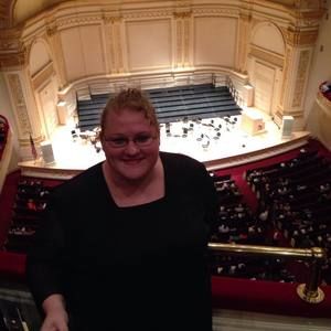 Meet your Posher, Amy